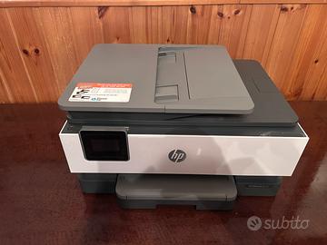 Stampante HP OfficeJet 8014e wi-fi