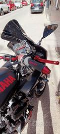 Yamaha fzs 600