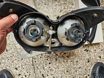 specchi nuovi dx e sx più faro anteriore  scooter 