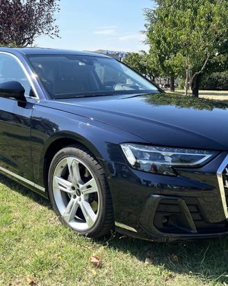 AUDI A8 50 TDI 3.0 quattro tiptronic