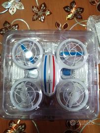 Mini drone veloce e versatile 