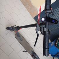 Monopattino elettrico Aovopro