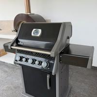 Barbecue a gas napoleon rougue 425 5 fuochi