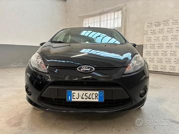 Ford Fiesta Fiesta+ 1.4 TDCi 70CV 5 porte