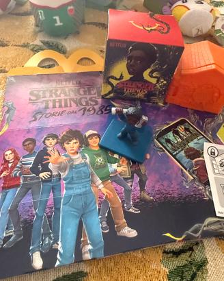 Statuetta Netflix Stanger Things
