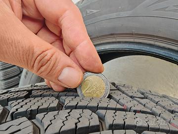 Treno Invernali Bridgestone Blizzak 6 225/60 R18 