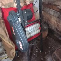 Pigiatrice elettrica e torchio