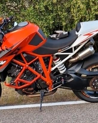 Ktm superduke 1290 2015