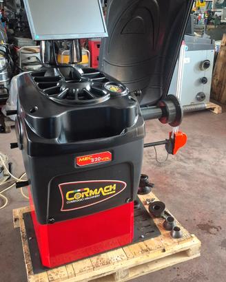 Equilibratrice usata marca Cormach mod Mec 820