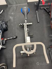 SPINNING BIKE