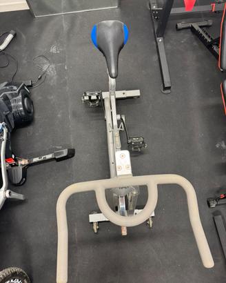 SPINNING BIKE