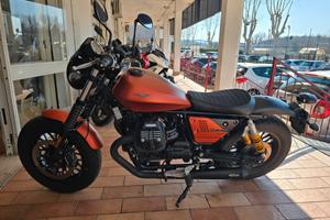 Moto Guzzi V9 BOBBER SPORT IN PROMO !!!