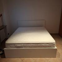 Letto IKEA MALM con 4 cassettoni e doghe Lonset