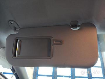 Aletta parasole sinistra HYUNDAI I20 del 2017