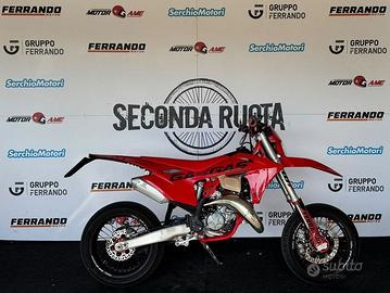 Gas Gas MC 125 Supermoto by VM Racing