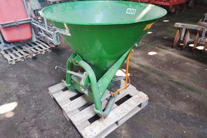 spandiconcime Agrex XA 400 come nuovo