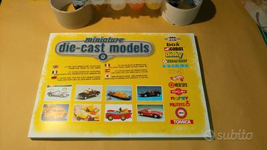 libro macchinine die cast pressofuse miniature car