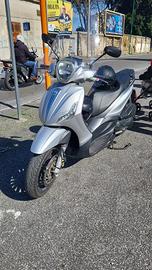 Beverly 300 2018