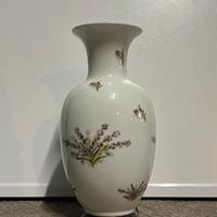 Vaso in porcellana decorato