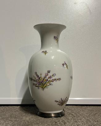 Vaso in porcellana decorato