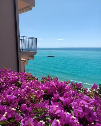 Trilo vista mare Ventimiglia Mentone