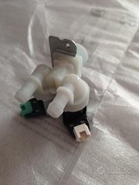 Elettrovalvola 2 vie per lavatrice IGNIS LTE6310 e