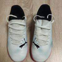 PUMA Future 7 Play It White Pink Blue – Taglia 34
