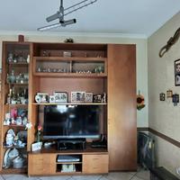 Parete attrezzata in legno