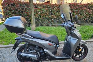 Honda SH 300 i ABS