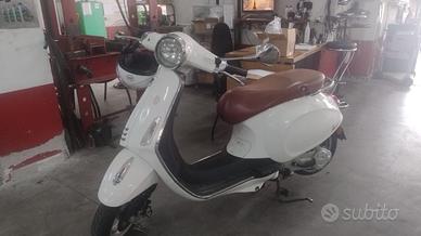 vespa primavera 50