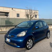 Toyota Aygo 1.0benz CAMBIO AUTOMATICO