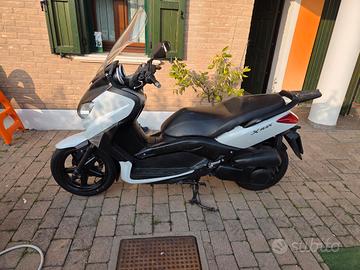 xmax 250 