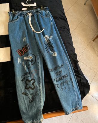 Jeans elasticizzati con stampe