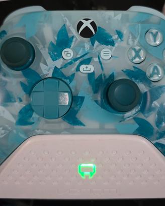 2 Xbox Wireless Controller + basi di ricarica
