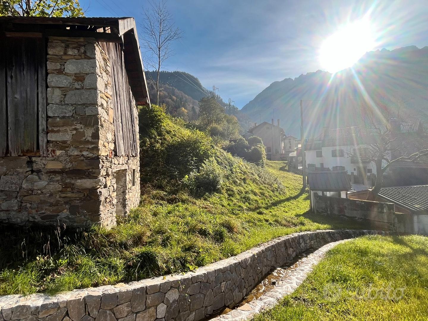 Stavolo con terreno a pietratagliata (pontebba) - Vista 3