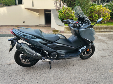 Yamaha Tmax