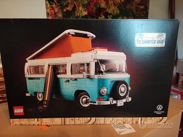LEGO 10279 Volkswagen T2 Camper Van