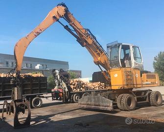 LIEBHERR a924 c hd escavatore caricatore gommato
