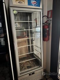Congelatore verticale 397 L per gelati e dessert