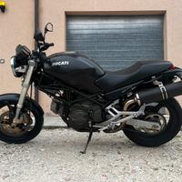 Ducati Monster 600 Dark