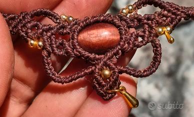 Choker in macrame con occhio di bue