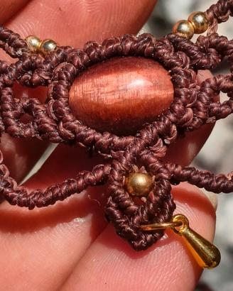 Choker in macrame con occhio di bue