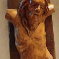 Cristo in terracotta su legno 