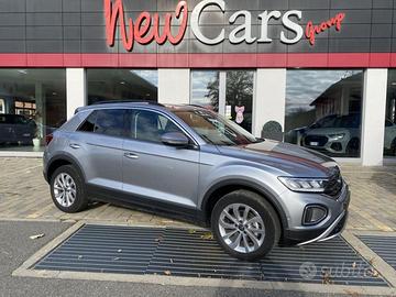 VOLKSWAGEN T-Roc 1.0 TSI Life LED-APP CONN-ACC-1