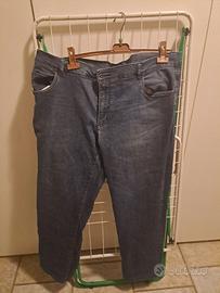 Pantaloni in jeans