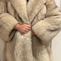 Pelliccia volpe bianca