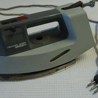 Ferro da stiro d'epoca