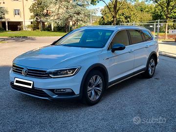 Volkswagen Passat Alltrack