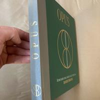 Opus Monigrafia sulla pallina da golf
