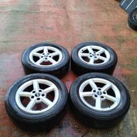 Cerchi e gomme Audi q2 da 215/60/16